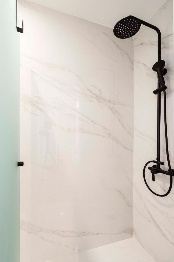 Athens' Best Location- Stunning & Spacious Studio Esterno foto