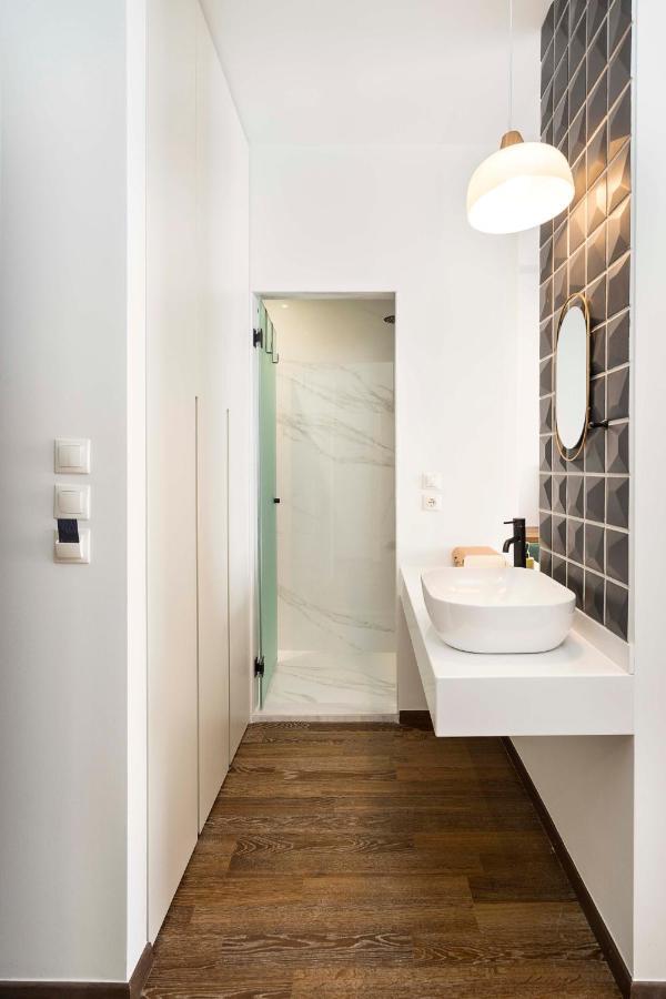 Athens' Best Location- Stunning & Spacious Studio Esterno foto